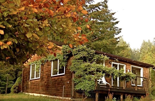 Albion Cottage | Rural Vacation Cottage near the Coast and the Town of Albion in Northern California
