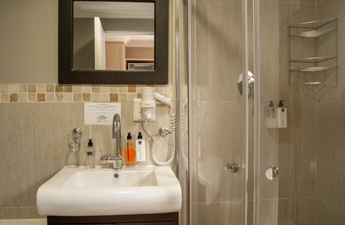 Durbanville Hotel | Ruslamere Hotel & Conference Centre