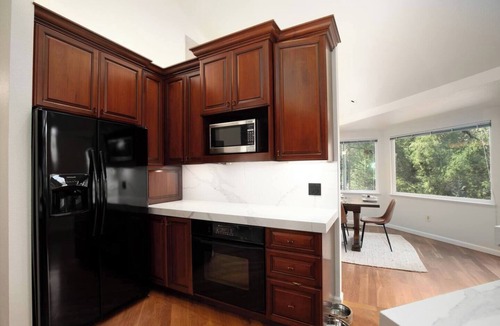 Forestville House | Russian River Redwoods | Hot Tub, Fire Pit, Dogs OK