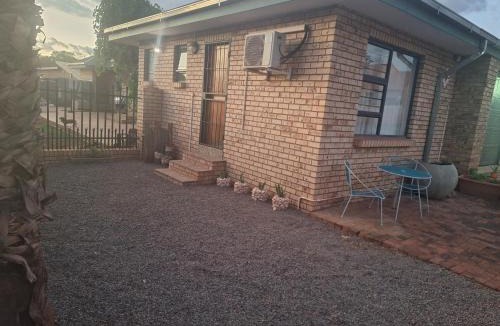 Tsantsabane Apartment | Ruzen Overnight