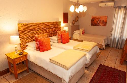 Kempton Park Hotel | Safari Club Guest Lodge OR Tambo International Airport