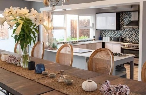 Bloubergstrand Apartment | Salt Boutique Guesthouse King Room Near Pool