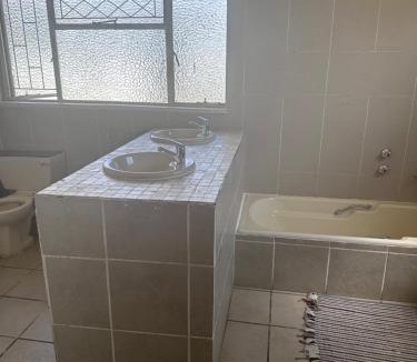 Vereeniging House | Salvador Building