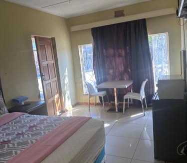 Vereeniging House | Salvador Building