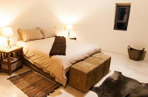 Mookgopong Cabin | Sambane Game Lodge