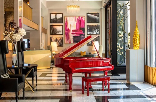 Theater District Hotel | San Francisco Getaway: Relaxing Room Close to Museum of Modern Art