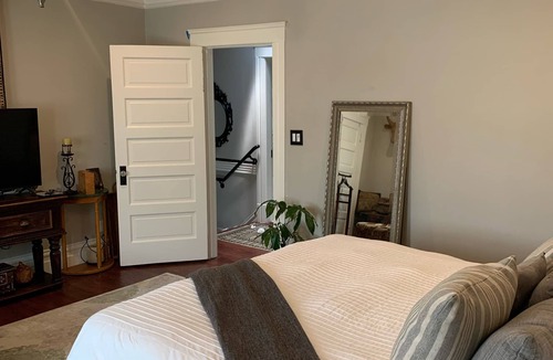 Sunset District House | San Francisco Retreat. Steps from Golden Gate park ,Ocean beach, Downtown, shops