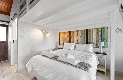 San Lameer Villa | San Lameer Villa 2523 - Bachelor Studio - 2 pax - San Lameer Rental Agency