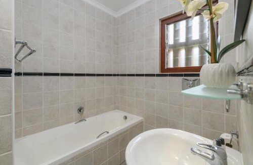 Hibiscus Coast Villa | San Lameer Villa 2908 - 3 Bedroom Superior - 6 pax - San Lameer Rentals Agency