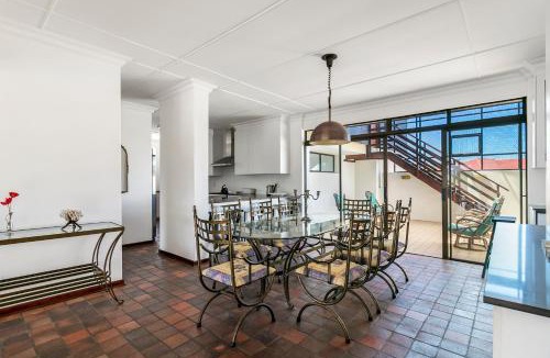 Sedgefield Villa | Sand Castle