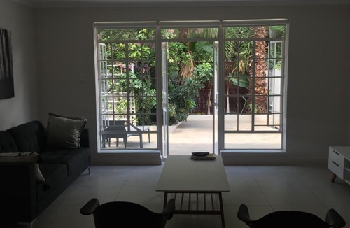 Sandown Apartment | Sandton Place