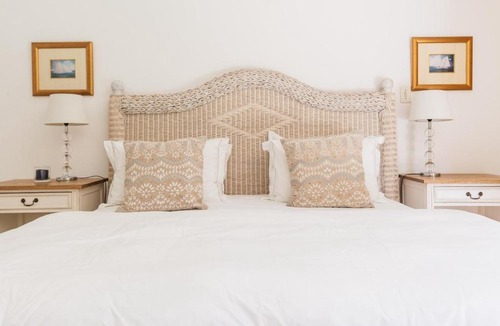 Sandown House | Sandton Stay Casa Rosa