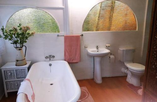 Pretoria House | Sarah's Place Guesthouse