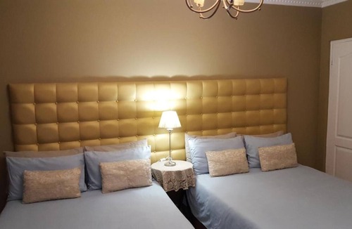 Rondebosch East Bed & Breakfast | Savoy Lodge - Standard Double room 7