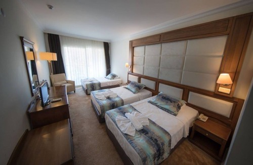 Kusadasi Hotel | SCALA NUOVA BEACH HOTEL