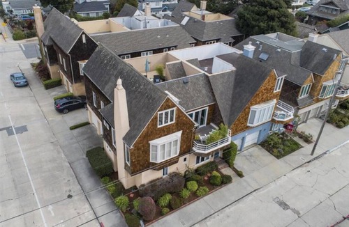 Seabright House | Sea Angel est. 2004-Beach Bliss Views Serenaded by Ocean Waves @ Seabright Beach