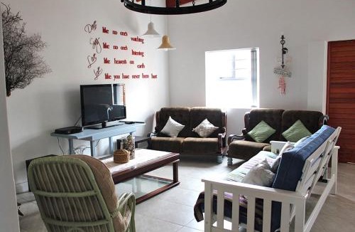 Still Bay House | Sea Coral