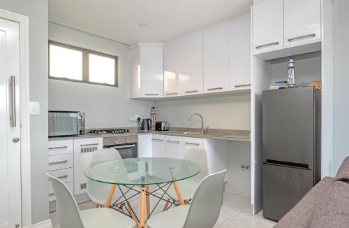 La Mercy Apartment | Sea De La Vie 25 by Host Agents