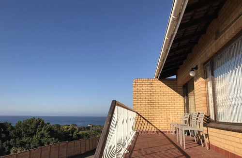 Scottburgh Apartment | Sea-Esta Scottburgh Self Catering Apartment