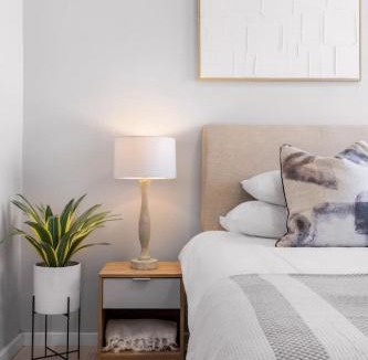 Sea Point Apartment | Sea-Facing Apartment at Adelphi Galleria