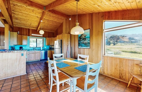 Sea Ranch House | Sea Ranch 2BR oceanfront home — meadow views near Black Point