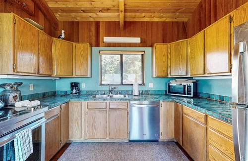 Sea Ranch House | Sea Ranch 2BR oceanfront home — meadow views near Black Point