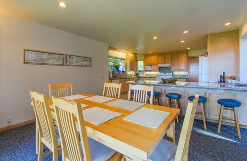 Sea Ranch House | Sea Ranch 3BR oceanfront home with hot tub overlooking Black Point