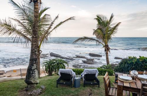 Sheffield Beach Villa | Sea Salt Big Beach House