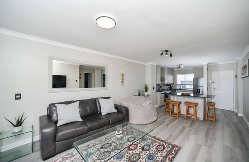 Cape Town Apartment | Sea Spray A204, Blouberg by HMH
