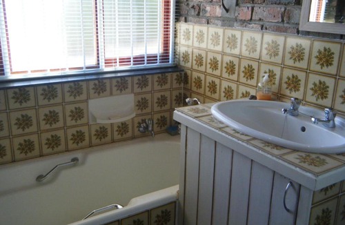 Betty's Bay Apartment | SEA WAY SELFCATERING ACCOMMODATION BETTYS BAY