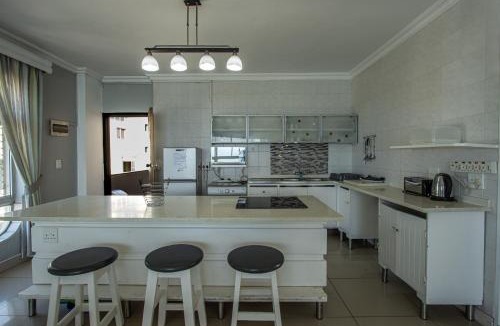 Margate Beach Apartment | Seagull 501