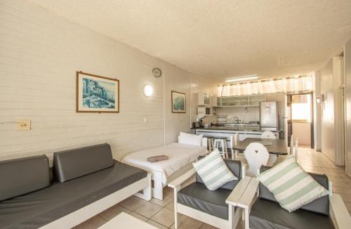 Margate Beach Apartment | Seagull 508