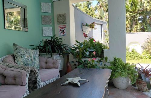 Umhlali Beach Bed & Breakfast | Searose Family Suite, Villa Roc Guesthouse, Salt Rock Ballito