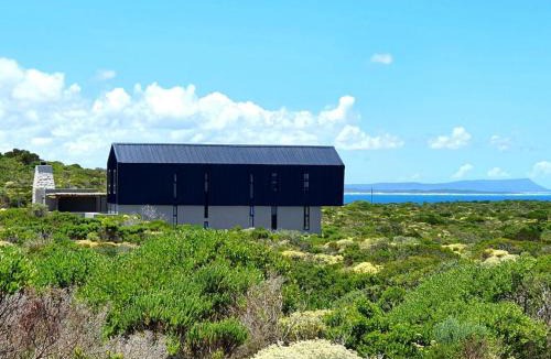 Gansbaai Apartment | Seas the Day Romansbaai