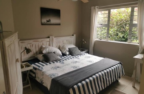Umkomaas Bed & Breakfast | Seascapes Cottage