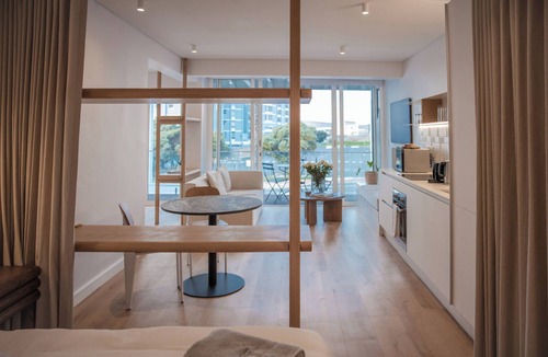 Three Anchor Bay Apartment | Seaside 9: Modern Studio with Balcony & Ocean View