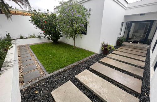 Hout Bay House | Seaside & Pool Haven Hout Bay