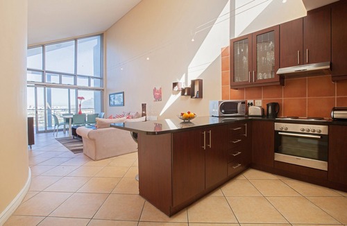 Bloubergstrand Apartment | Seaside Village B24 by CTHA