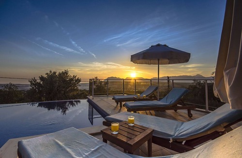 Uzumlu Villa | Secluded Charming Villa Donat Duo for Four Guests, Great Views & Private Pool