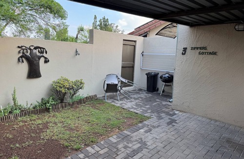 Edenvale Cottage | Secure cottage with Wi-fi+PLEX O.R. Tambo Airport