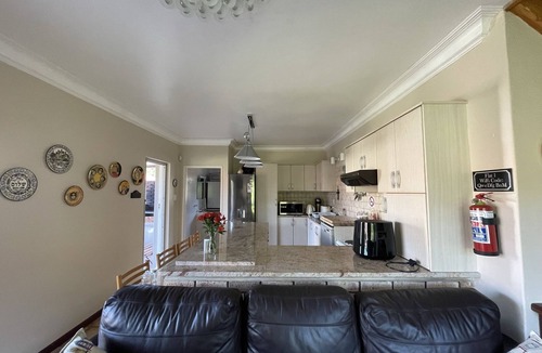 Sedgefield Cottage | Sedgefield Kingfisher Cottage in the heart of the Garden Route