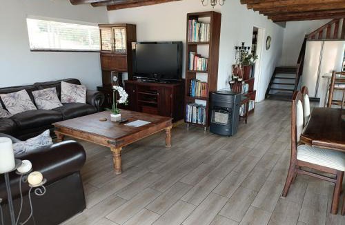 Emalahleni House | Sedgefield Lodge