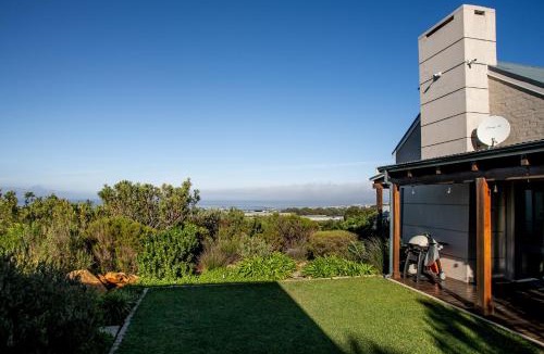 Chanteclair Villa | SELAH