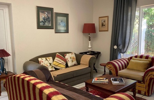 Eastcliff House | Self catering or B&B, centrally located in the popular suburb of Eastcliff
