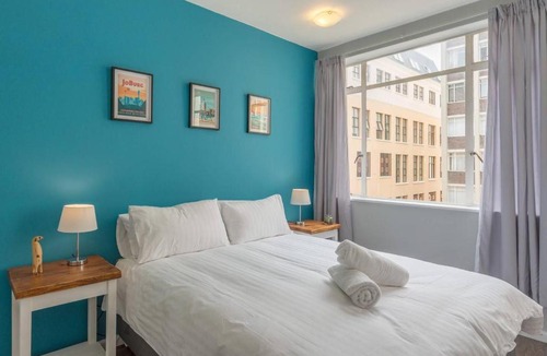Cape Town City Centre Apartment | Senator Park 22C