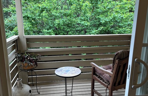 Oakmore Apartment | Serene 1-bedroom apartment in charming Upper Glenview perfect for your stay.