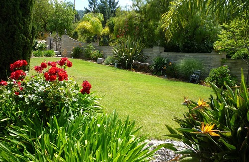 Saratoga House | Serene Gated Executive House in Saratoga's Finest Area.