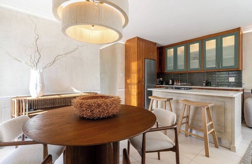 Flora Park Apartment | Serene Greenpoint Escape With Private Garden