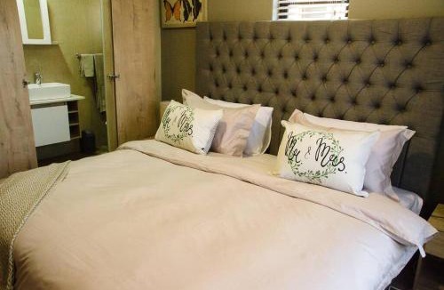 Tshwane Apartment | Serene Luxury retreat in Cullinan