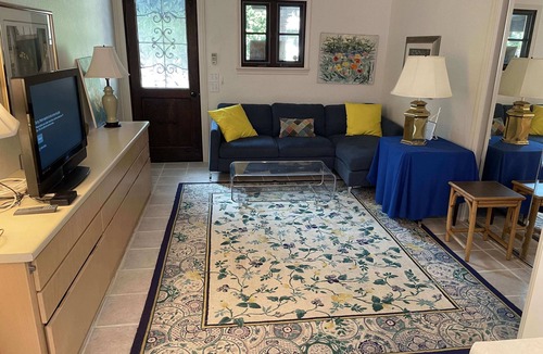 Saratoga House | Serene, private haven - great restaurants, shopping, redwoods, ocean, hiking!